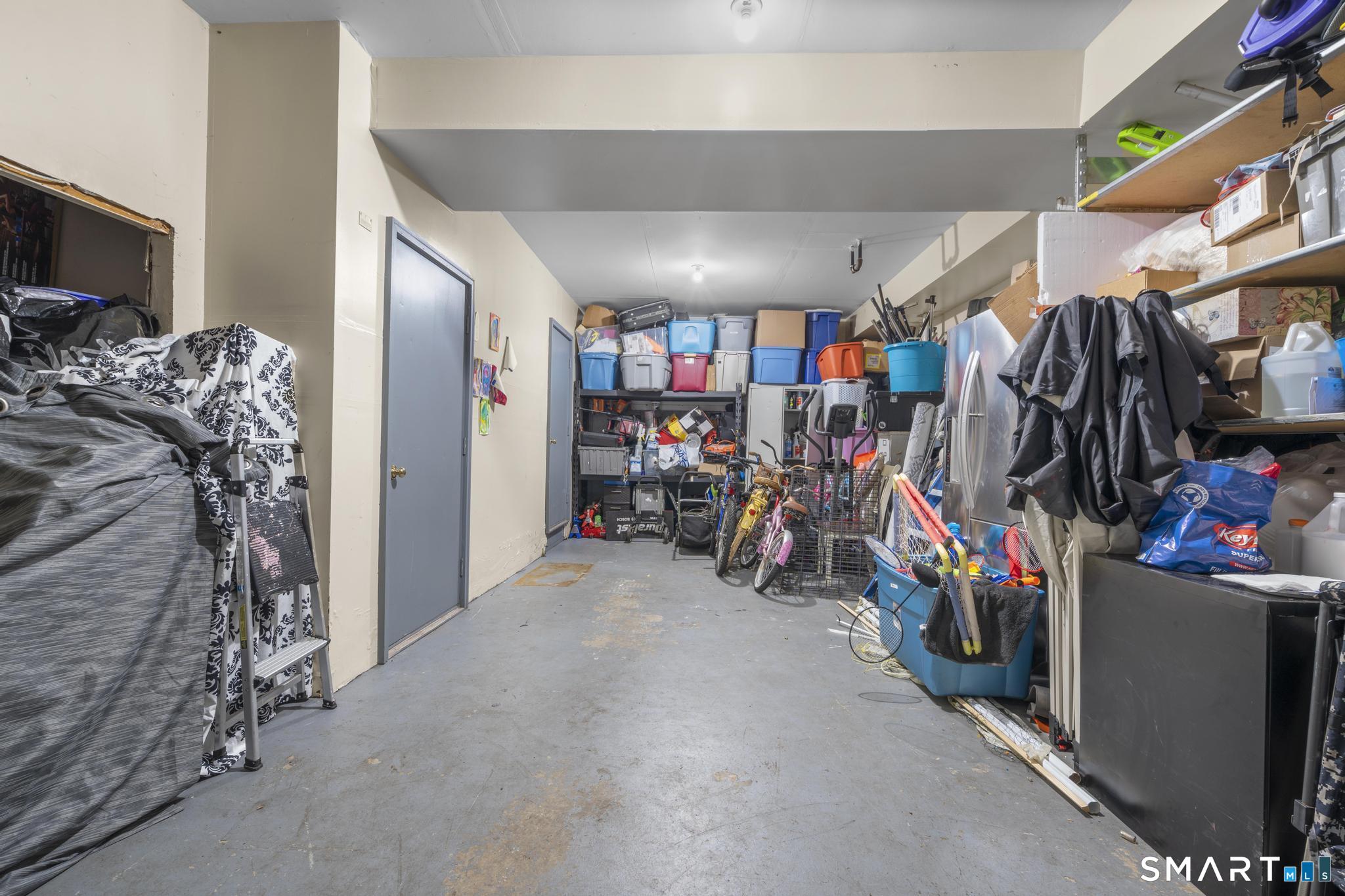 143 Bradford Avenue East Haven CT 06512