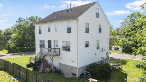 143 Bradford Avenue East Haven CT 06512