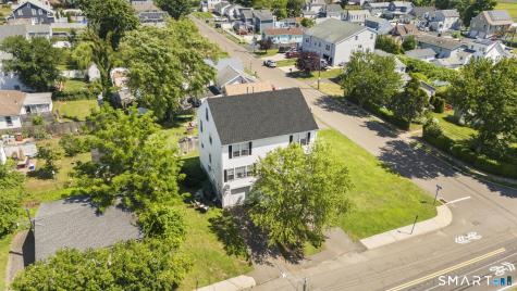 143 Bradford Avenue East Haven CT 06512