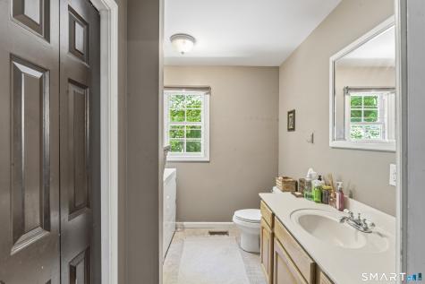 215-217 Long Hill Avenue Shelton CT 06484