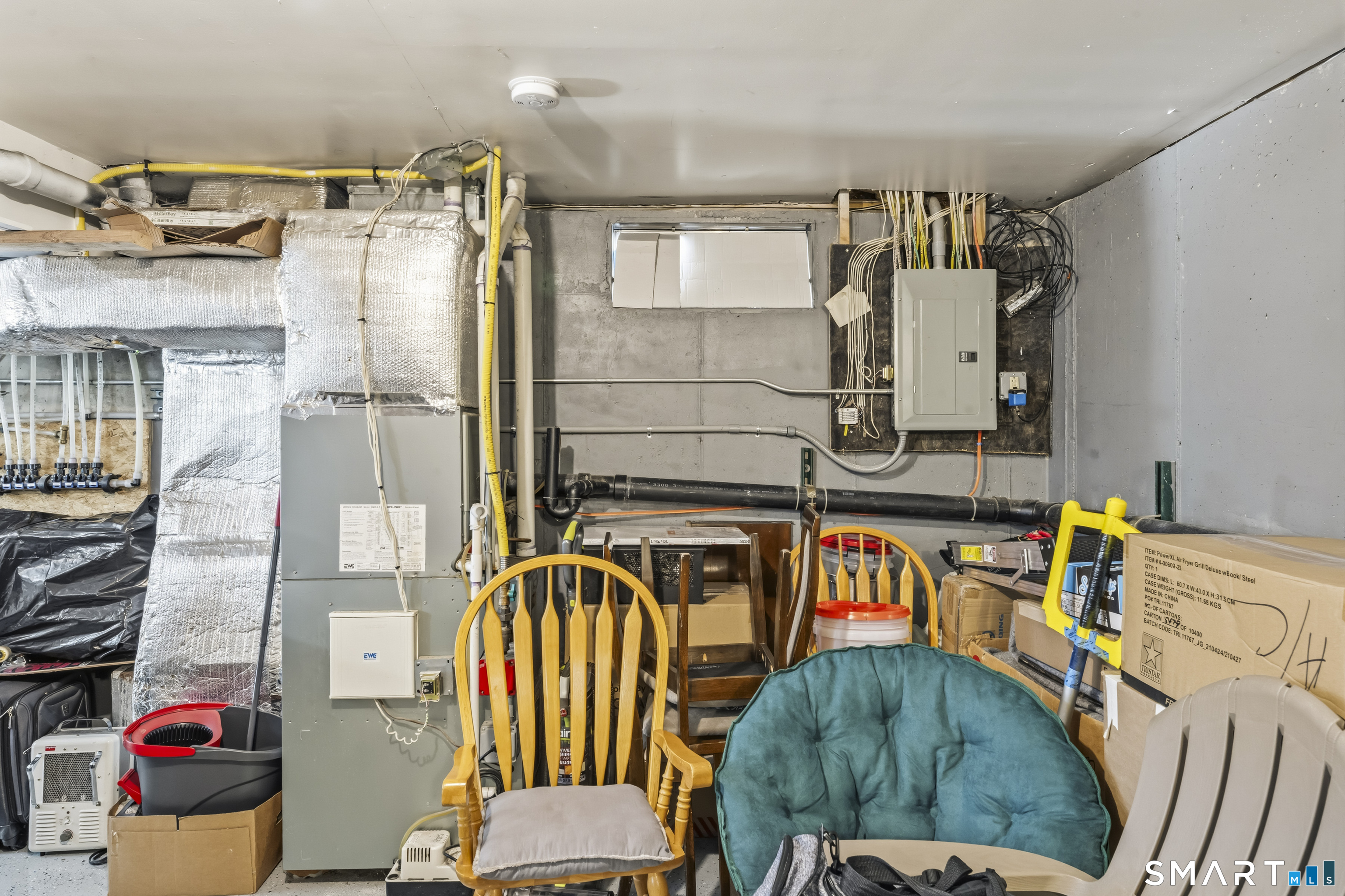 215-217 Long Hill Avenue Shelton CT 06484