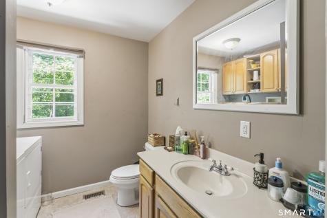 215-217 Long Hill Avenue Shelton CT 06484
