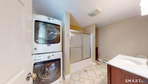 31 Suffield Street Windsor Locks CT 06096