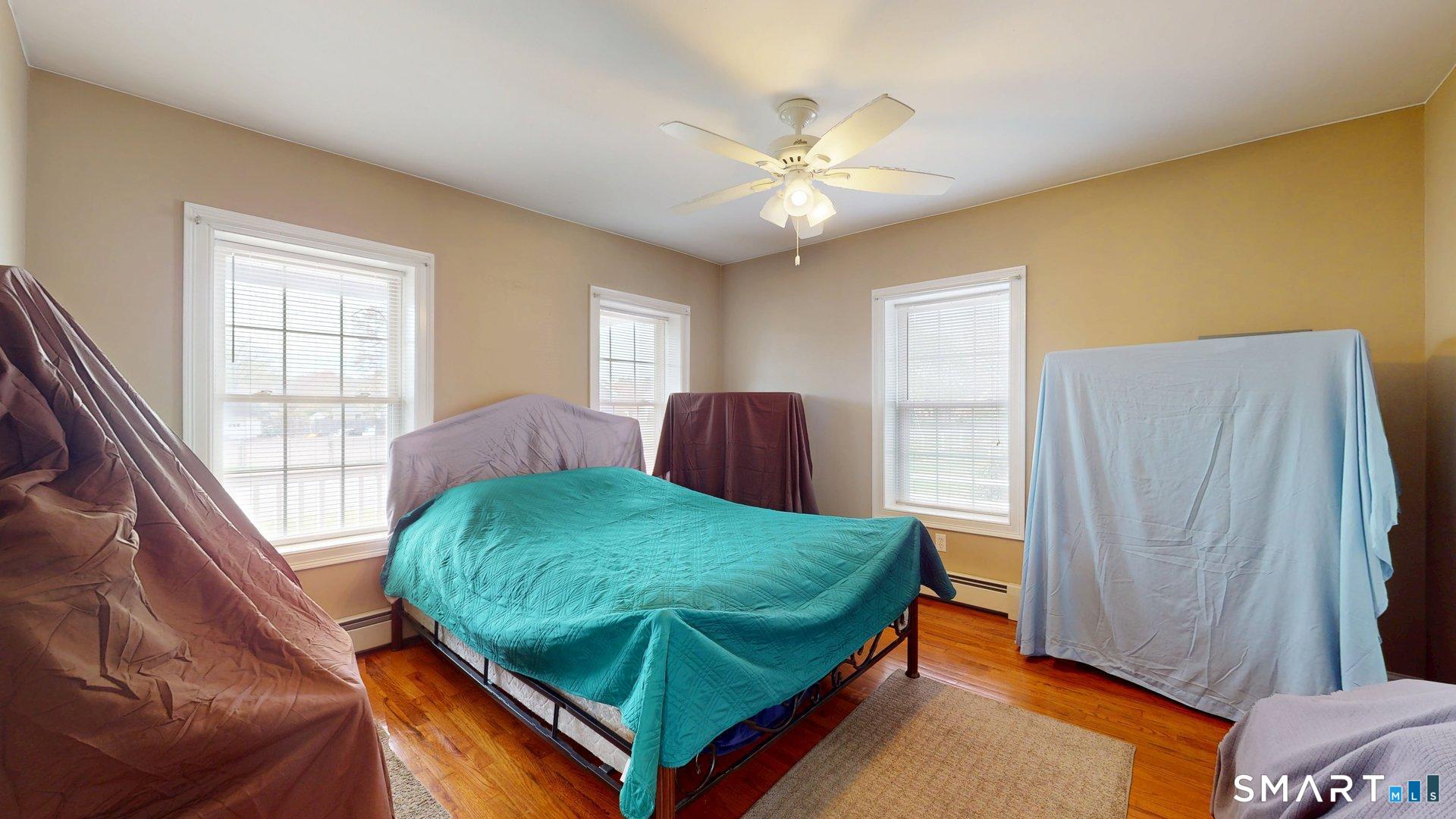 31 Suffield Street Windsor Locks CT 06096