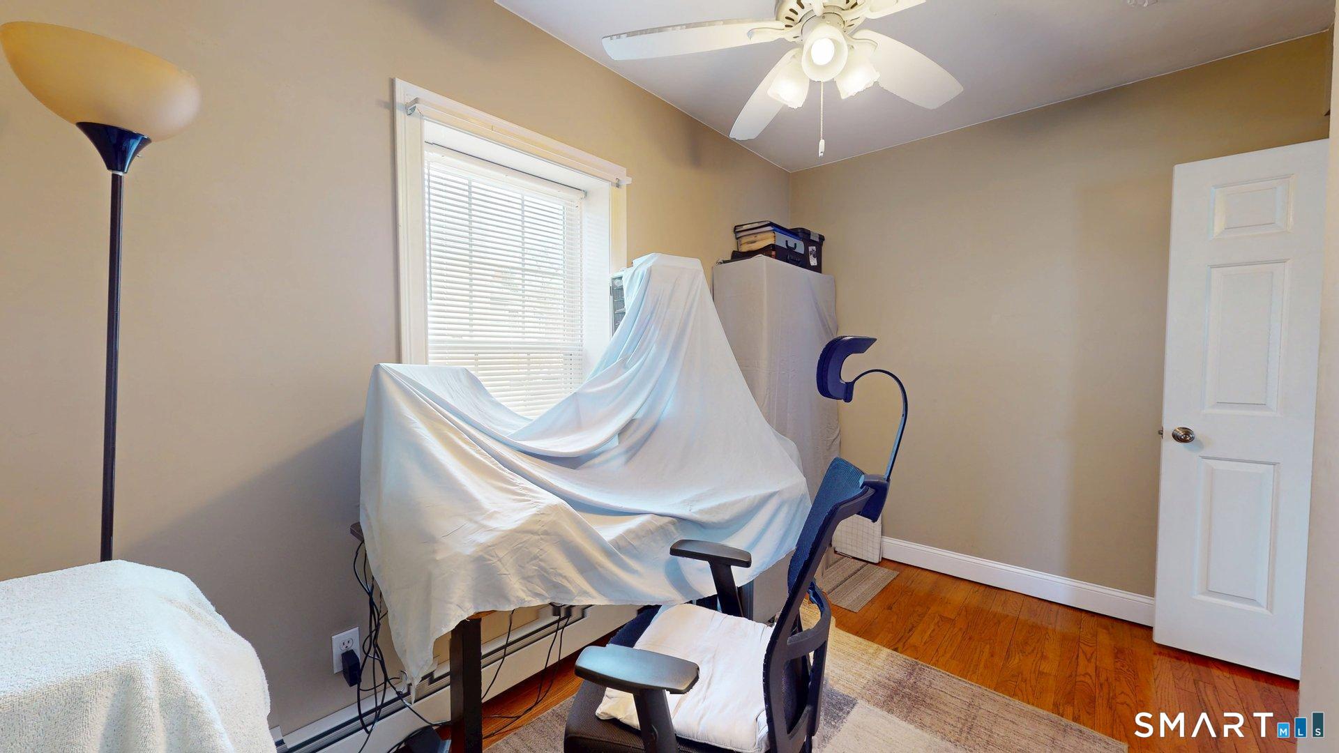 31 Suffield Street Windsor Locks CT 06096