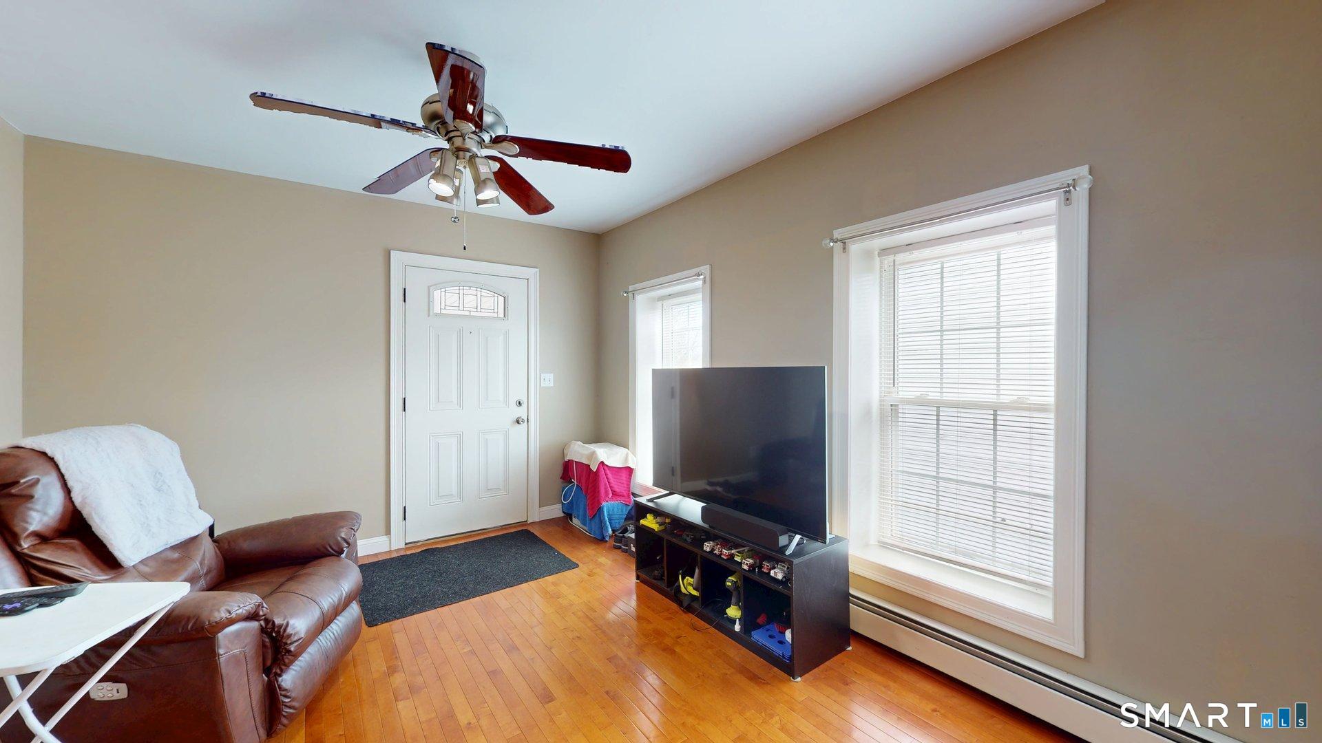 31 Suffield Street Windsor Locks CT 06096