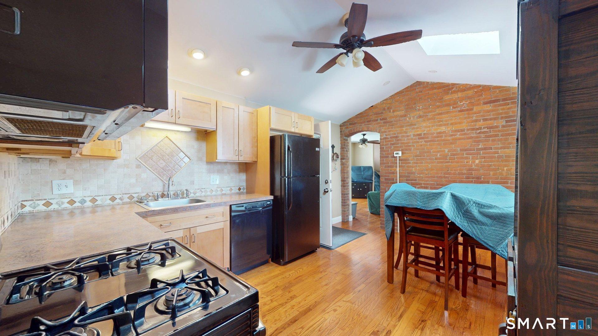 31 Suffield Street Windsor Locks CT 06096