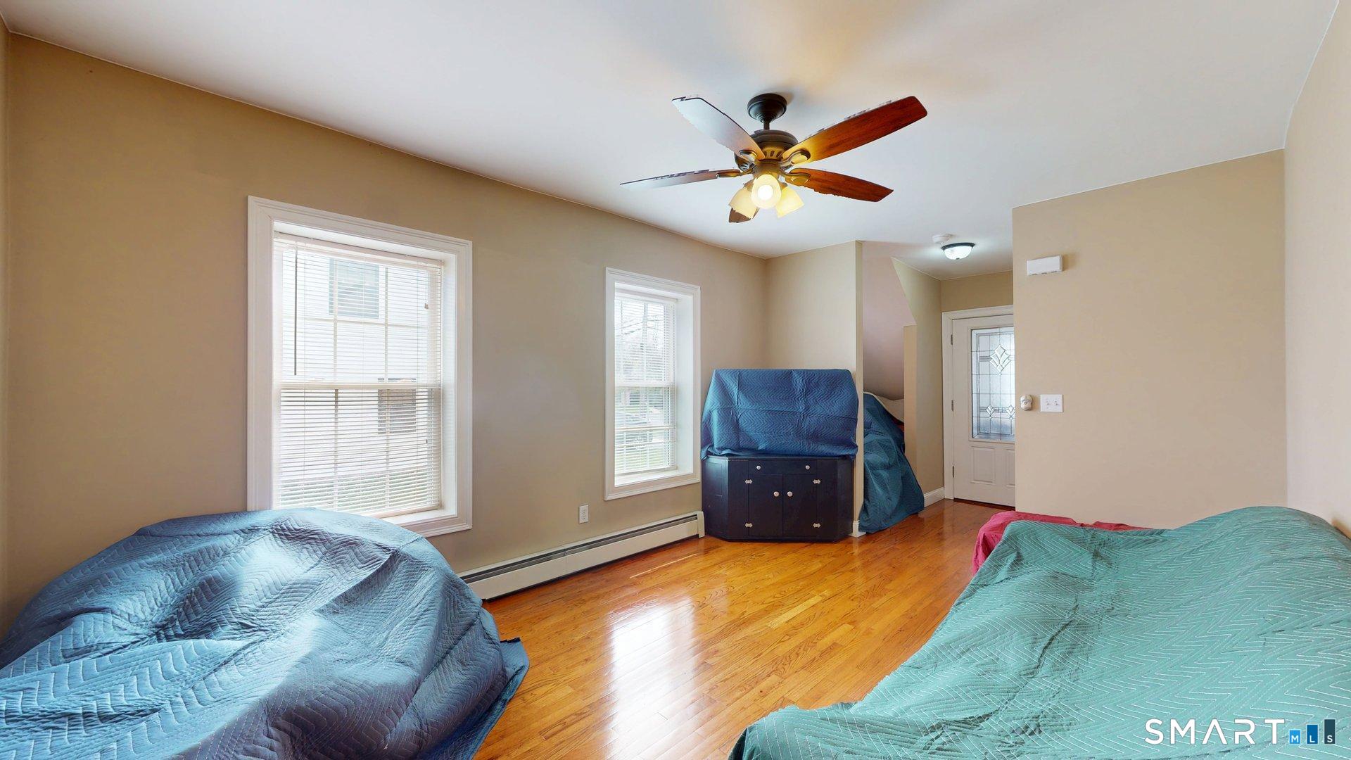 31 Suffield Street Windsor Locks CT 06096