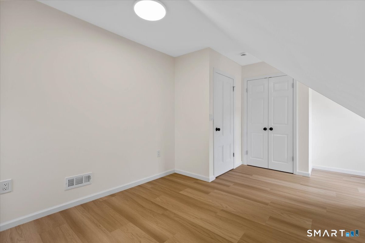 590 Whitney Avenue New Haven CT 06511