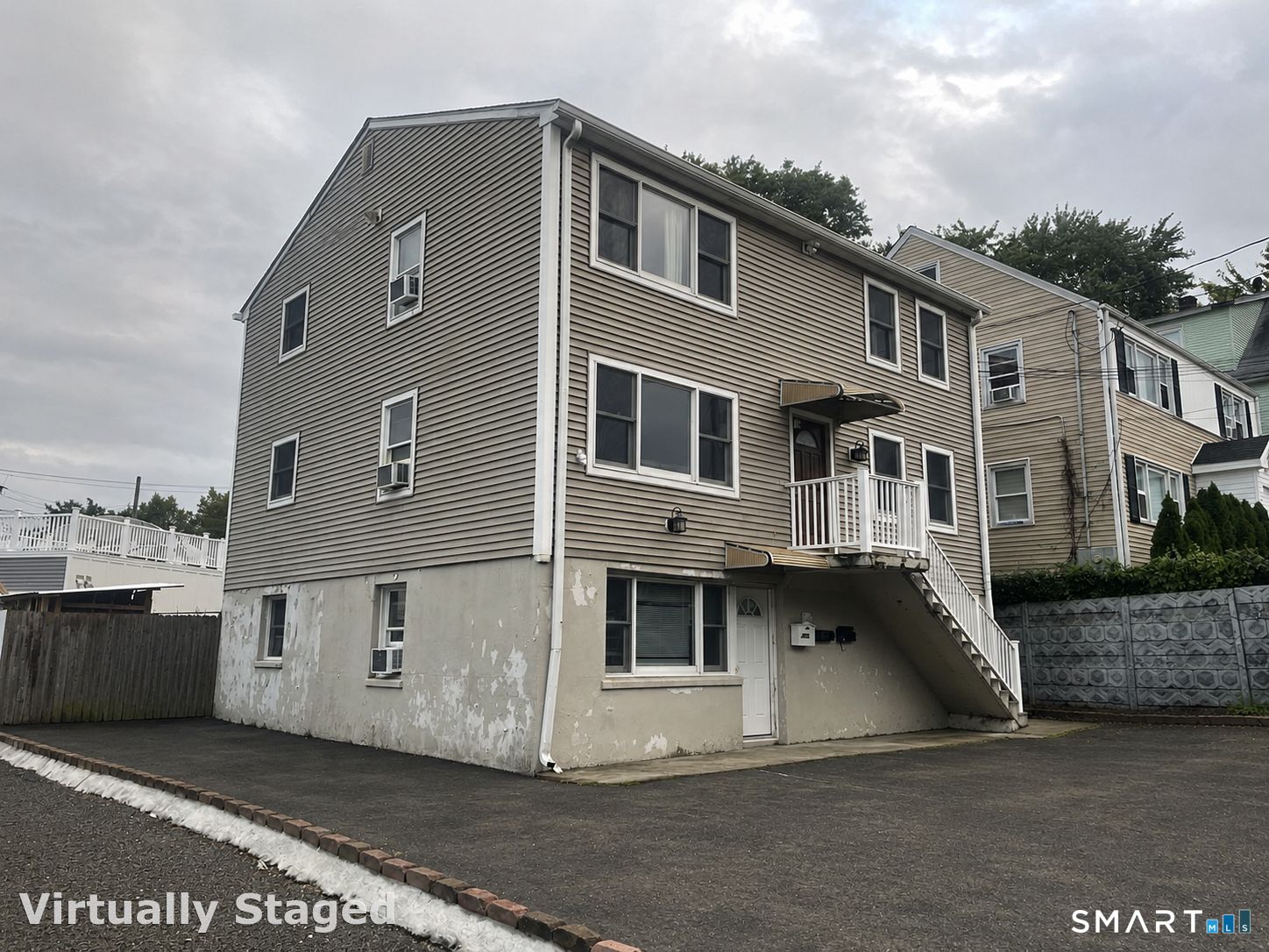15 Hillhurst Street Stamford CT 06902