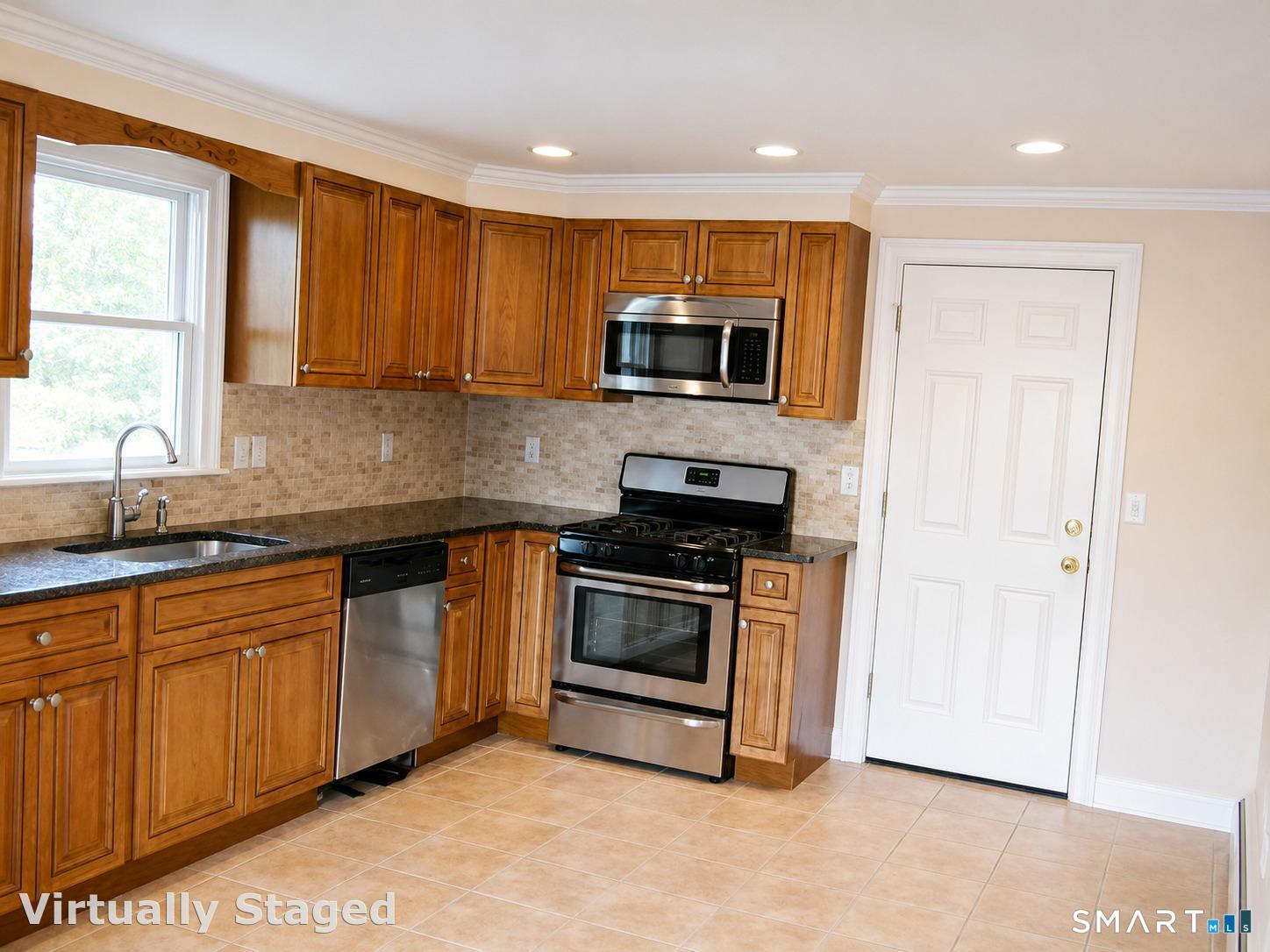 15 Hillhurst Street Stamford CT 06902