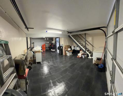 22 Irving Place Danbury CT 06810