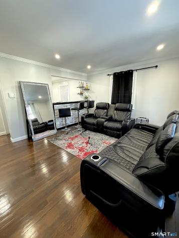 22 Irving Place Danbury CT 06810