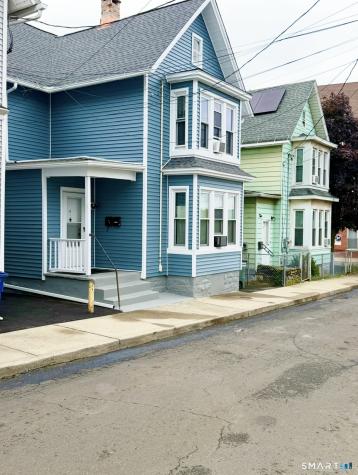 4 Armstrong Place Bridgeport CT 06608