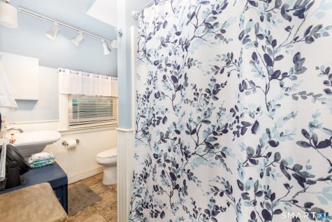 11 Colver Street New London CT 06320