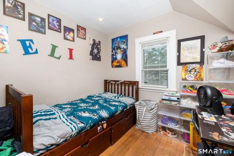 11 Colver Street New London CT 06320