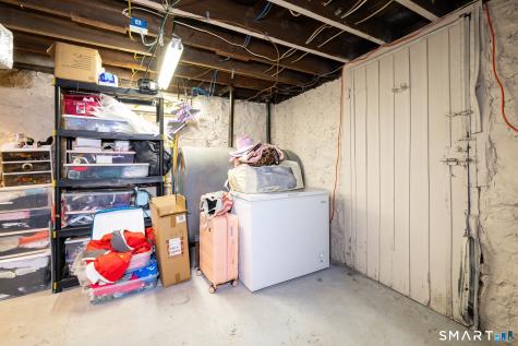 11 Colver Street New London CT 06320