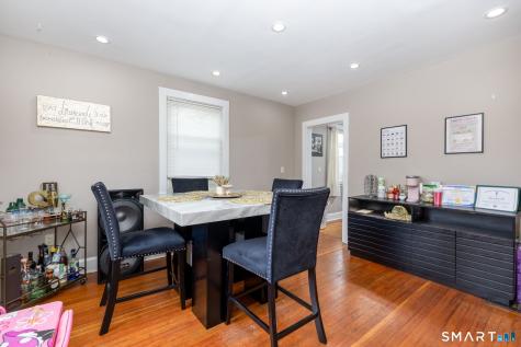 11 Colver Street New London CT 06320