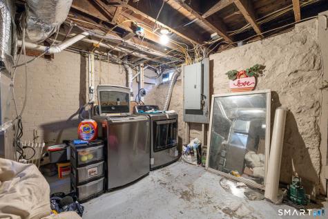 11 Colver Street New London CT 06320