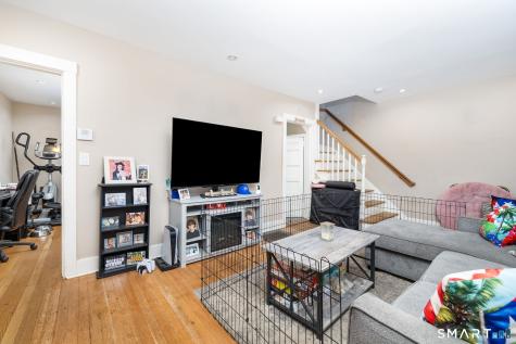 11 Colver Street New London CT 06320