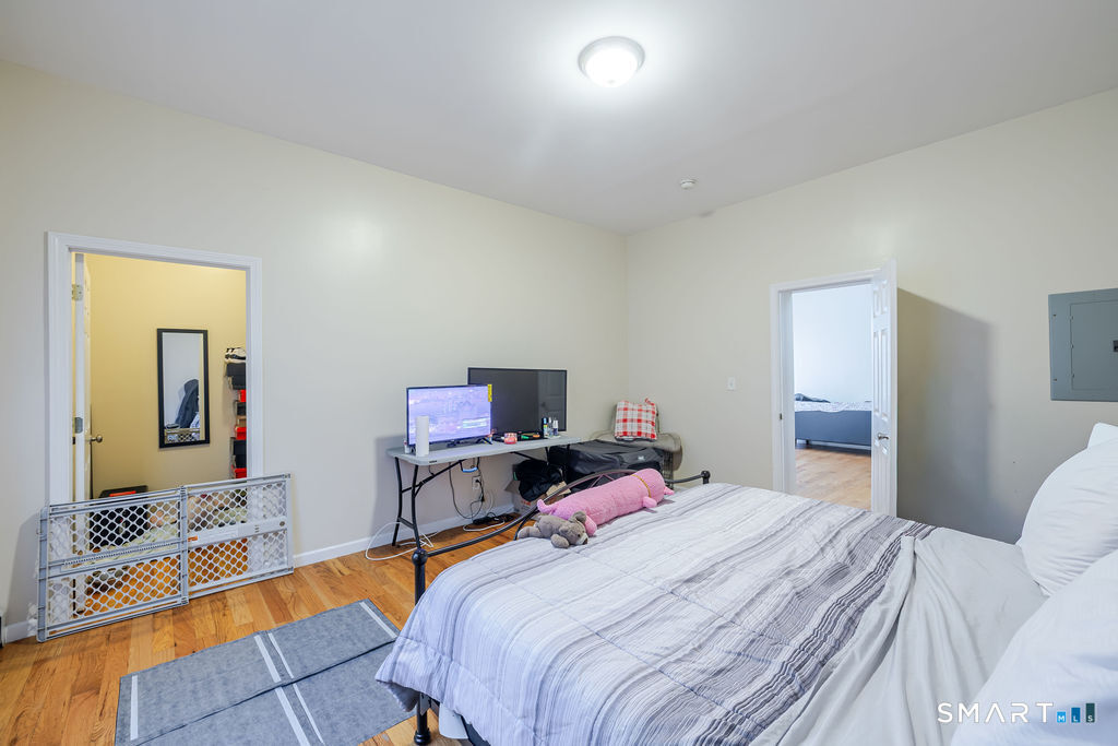 37 Central Avenue Waterbury CT 06702