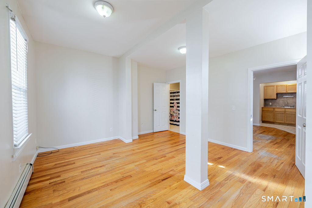 37 Central Avenue Waterbury CT 06702