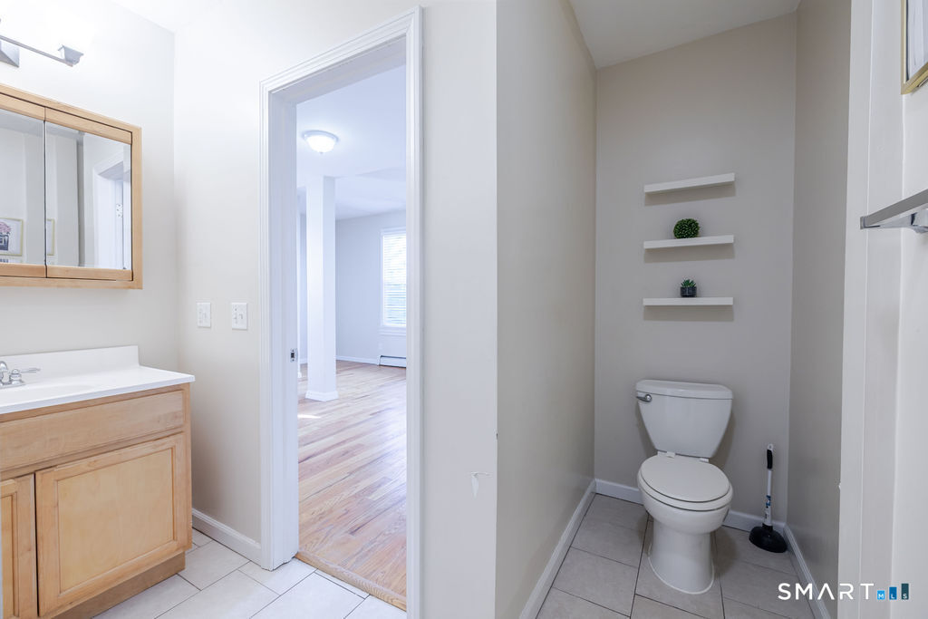 37 Central Avenue Waterbury CT 06702