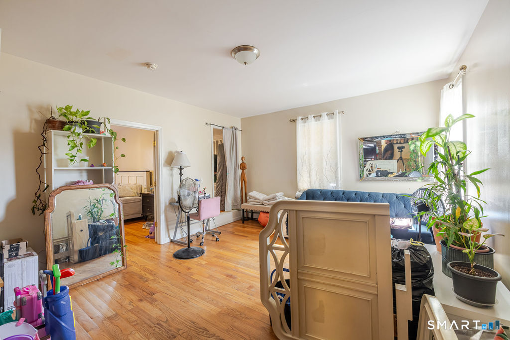 37 Central Avenue Waterbury CT 06702