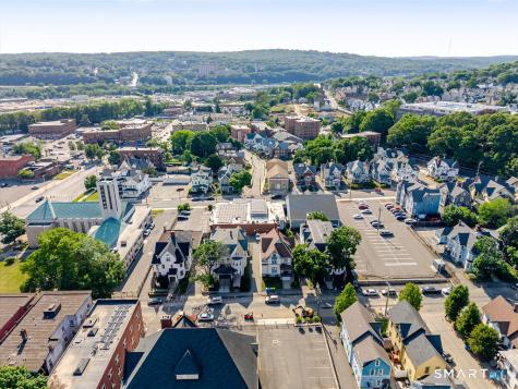 37 Central Avenue Waterbury CT 06702