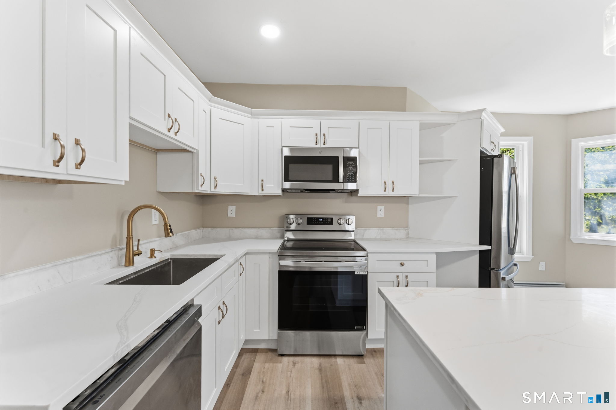98-100 Capen Street Hartford CT 06120