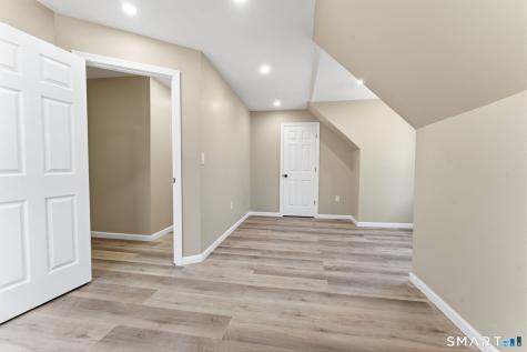 98-100 Capen Street Hartford CT 06120
