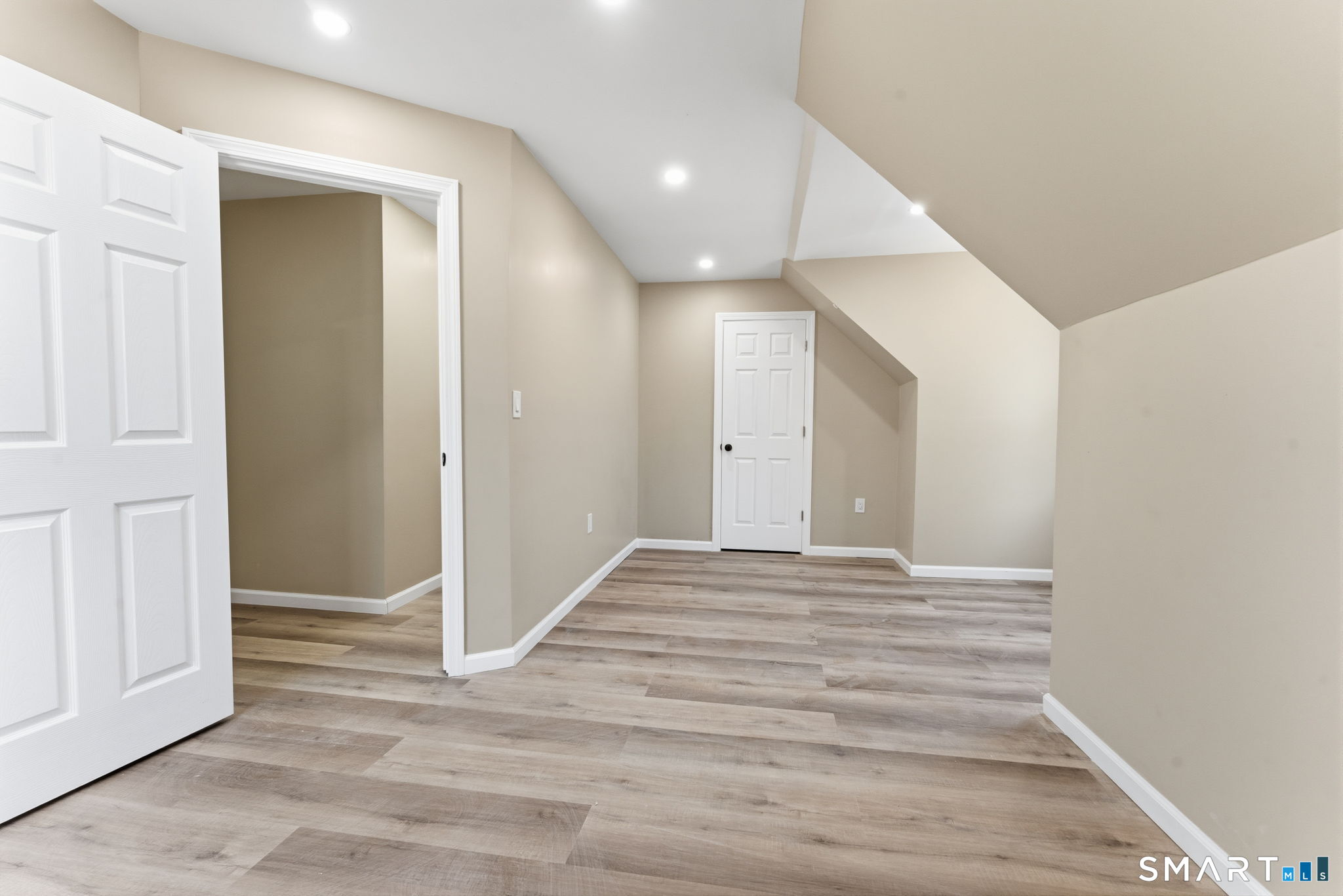 98-100 Capen Street Hartford CT 06120