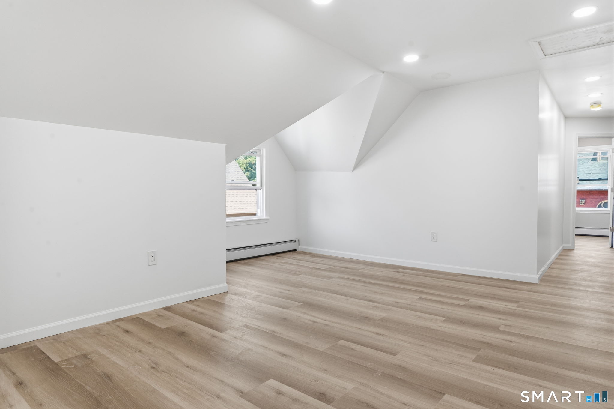 98-100 Capen Street Hartford CT 06120