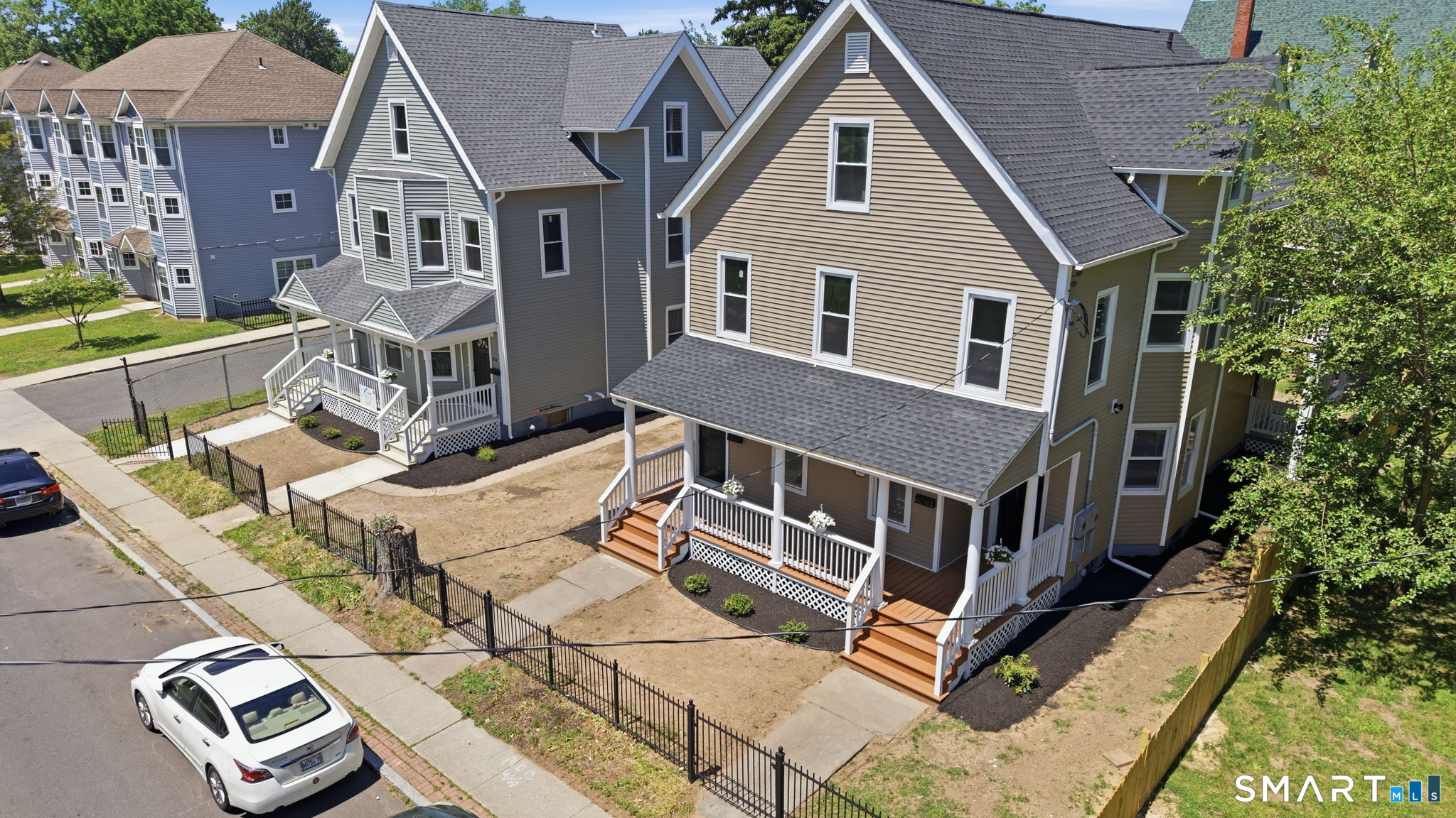 98-100 Capen Street Hartford CT 06120