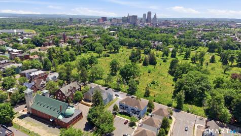 98-100 Capen Street Hartford CT 06120