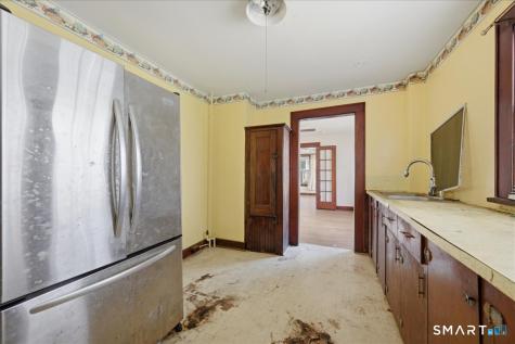 205 Crystal Avenue New London CT 06320