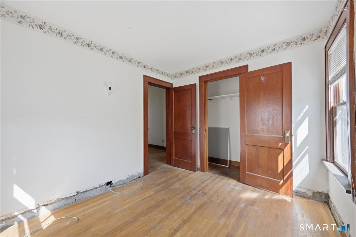 205 Crystal Avenue New London CT 06320