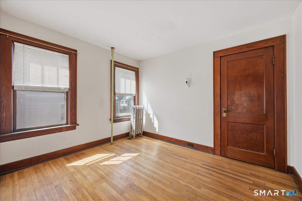 205 Crystal Avenue New London CT 06320