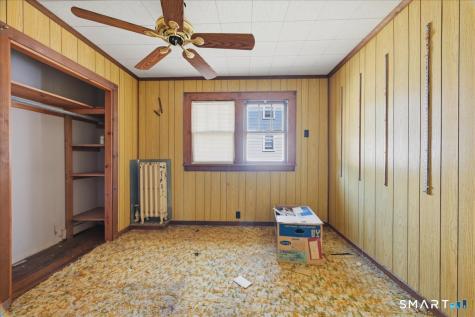 205 Crystal Avenue New London CT 06320