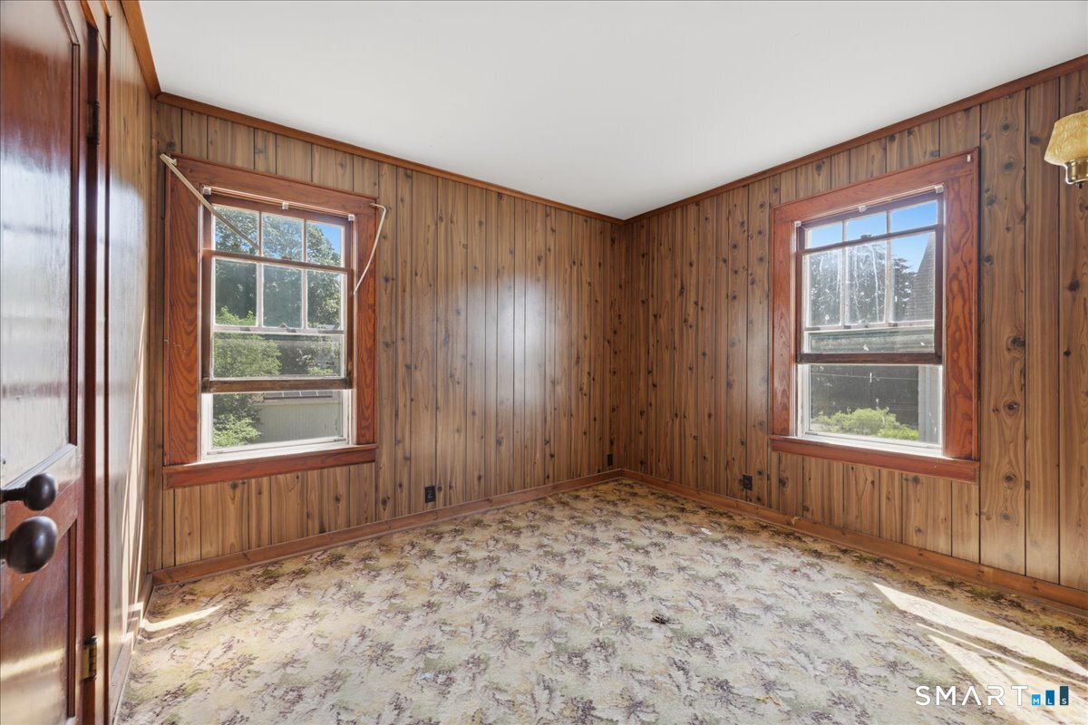 205 Crystal Avenue New London CT 06320