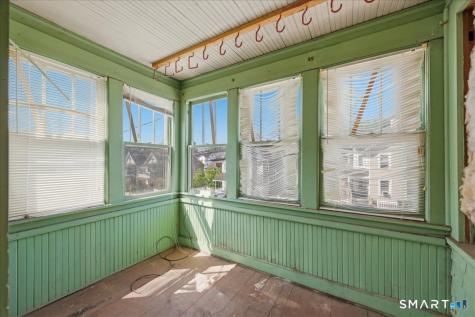 205 Crystal Avenue New London CT 06320