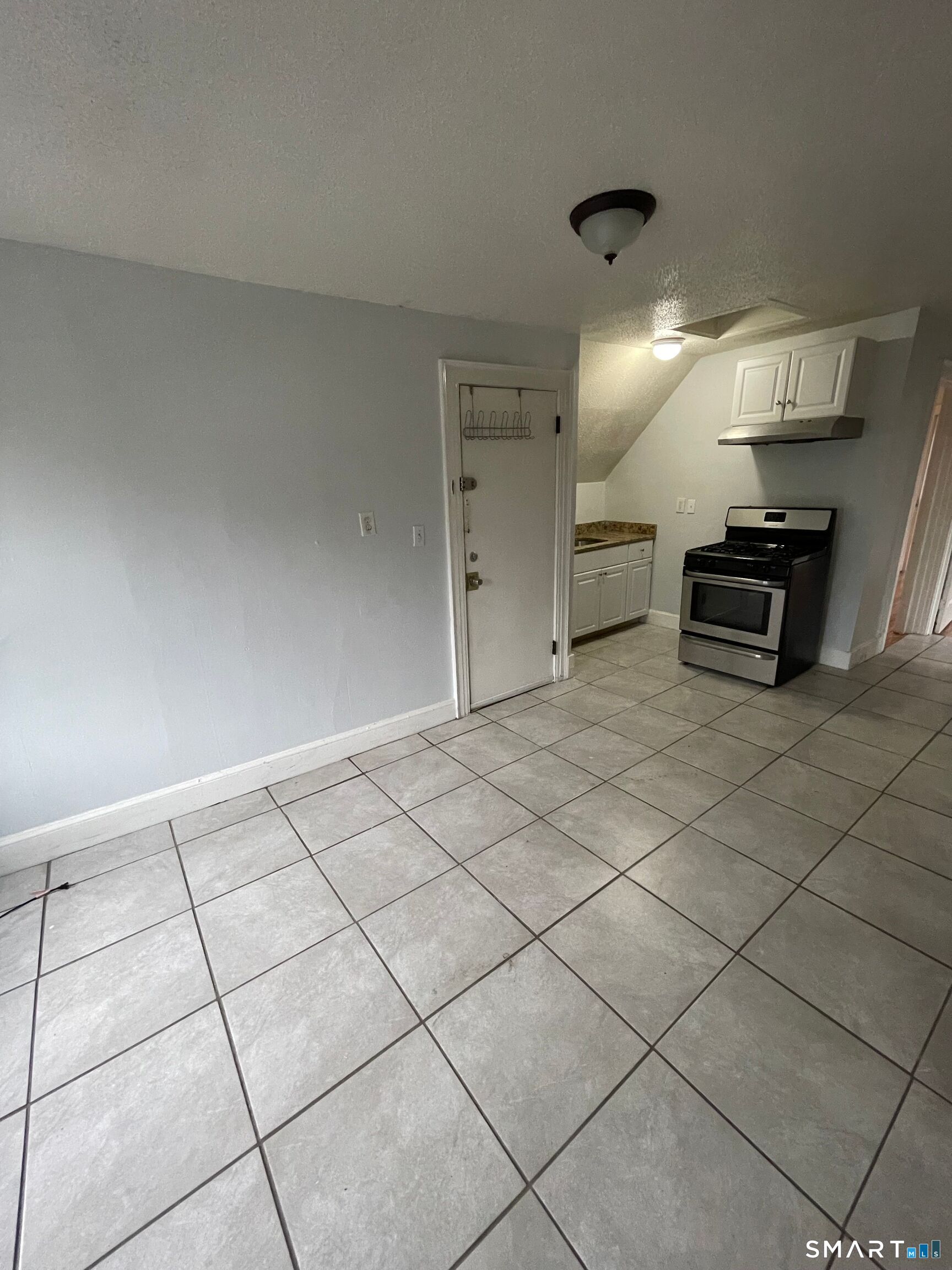 39-41 Anthony Street New Haven CT 06515