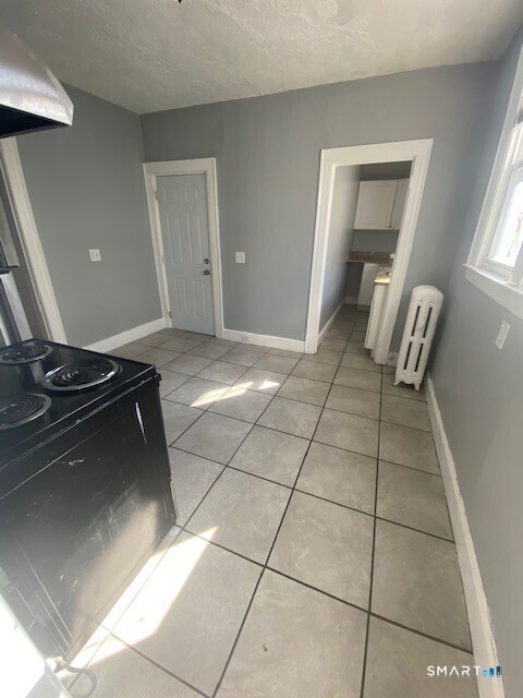 39-41 Anthony Street New Haven CT 06515