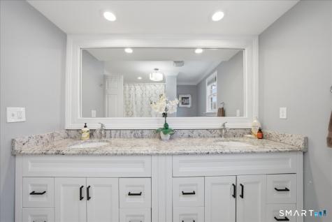 East Haven CT 06512