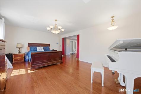 East Haven CT 06512