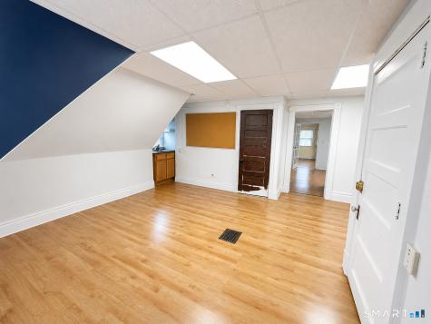 72-74 Greenfield Street Hartford CT 06112