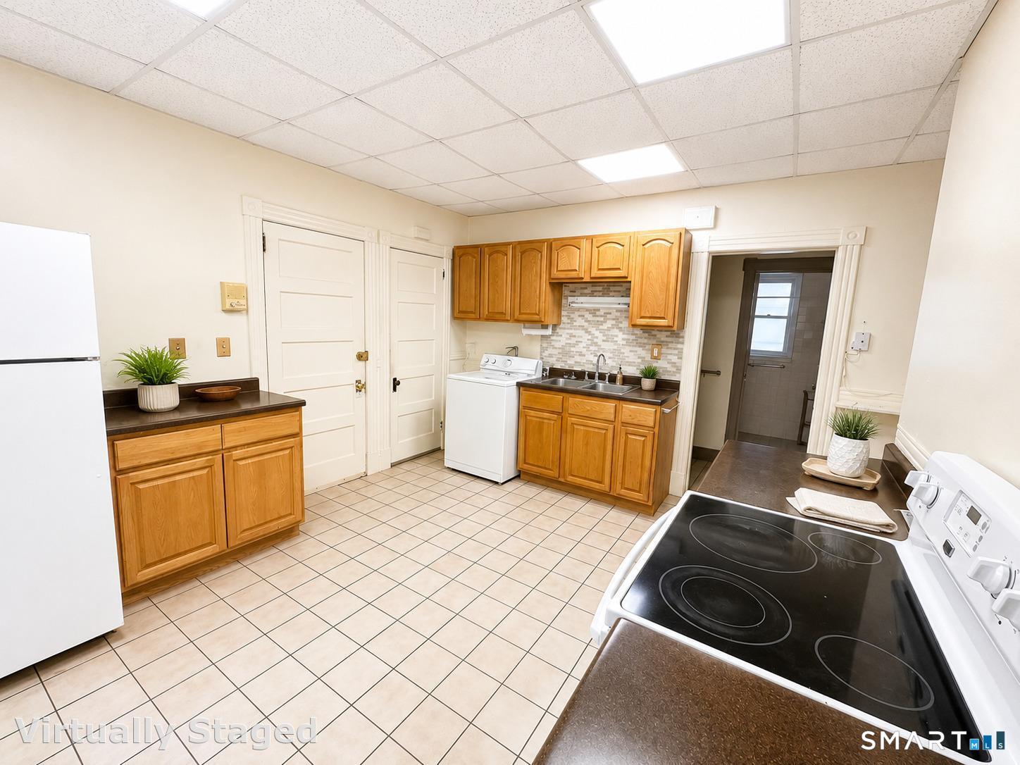 72-74 Greenfield Street Hartford CT 06112