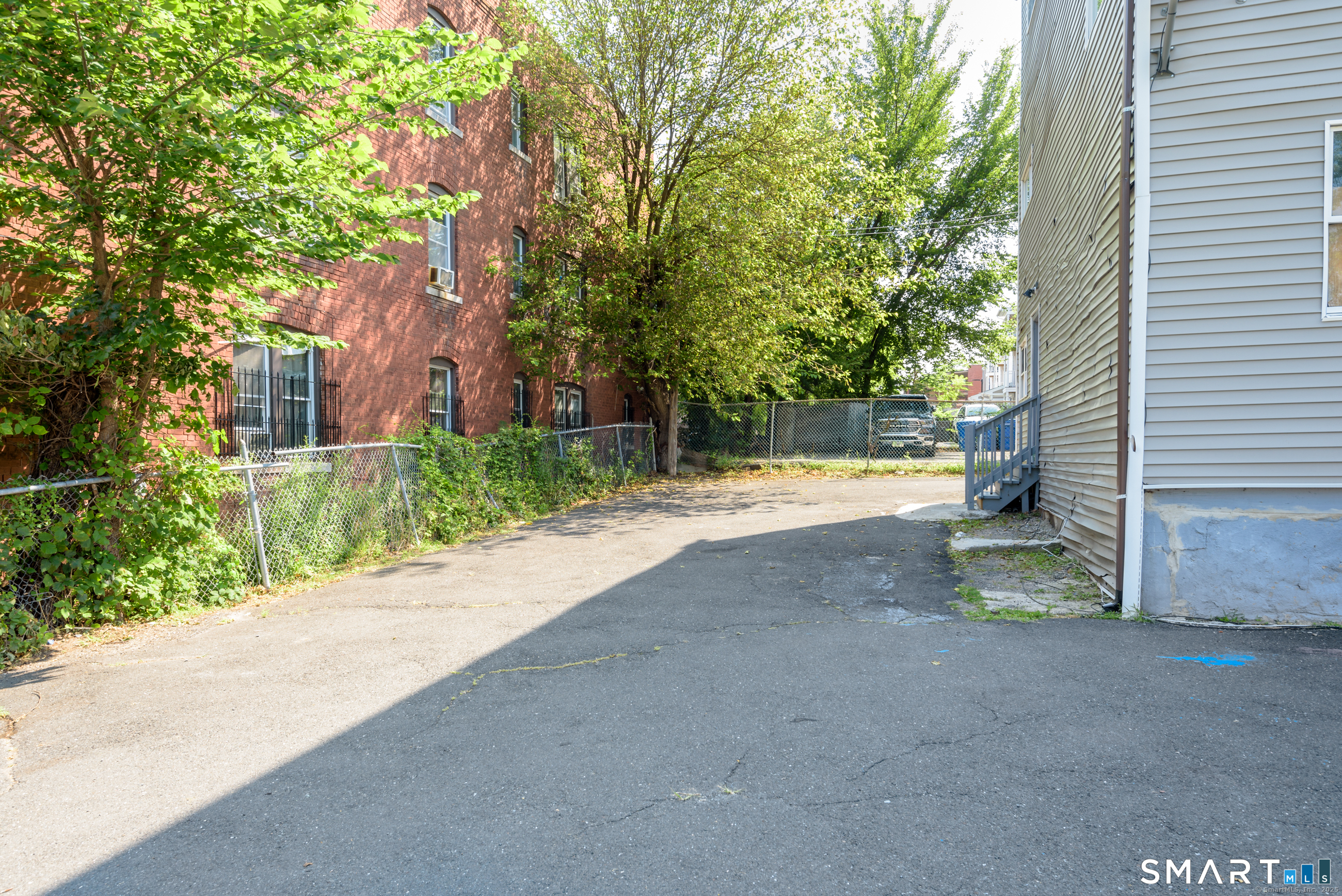 50-52 York Street Hartford CT 06106