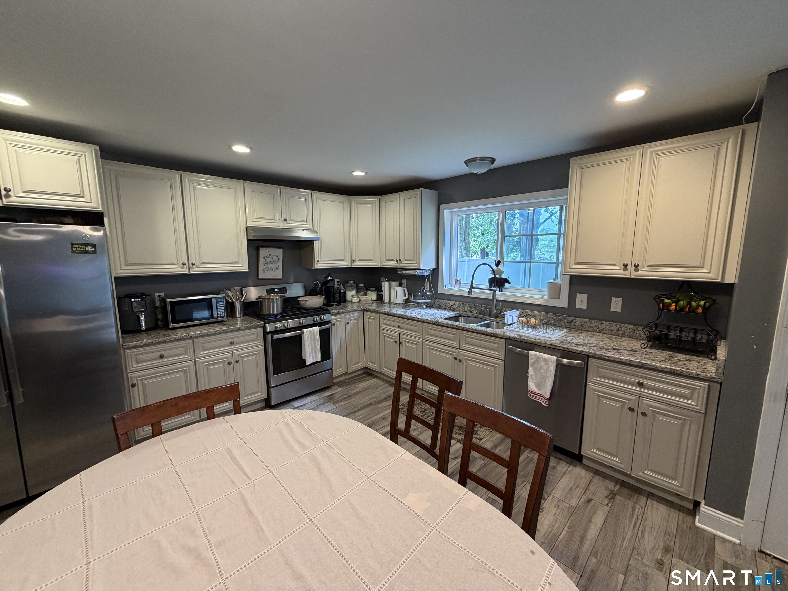 66-68 Golden Hill Street Naugatuck CT 06770