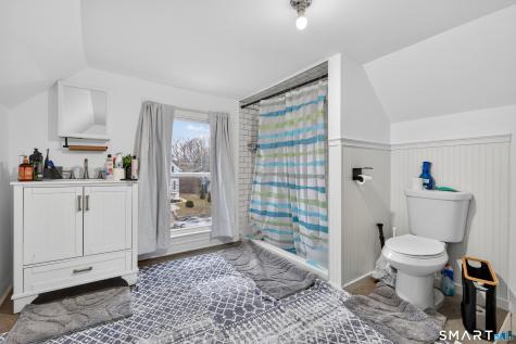 60 Ocean Avenue New London CT 06320